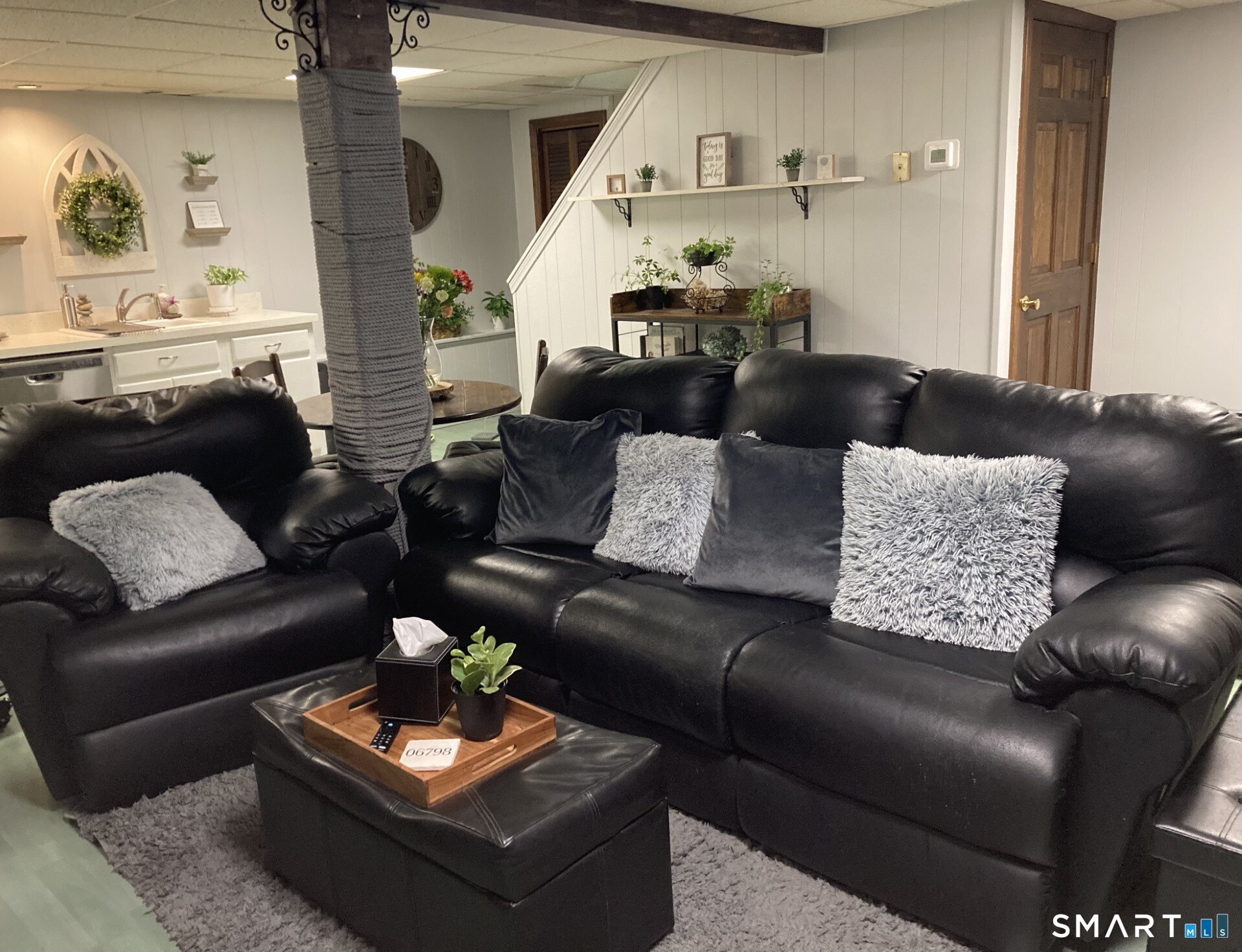 65 Hard Hill Road Woodbury, CT 06798 - Photo 4 of 10