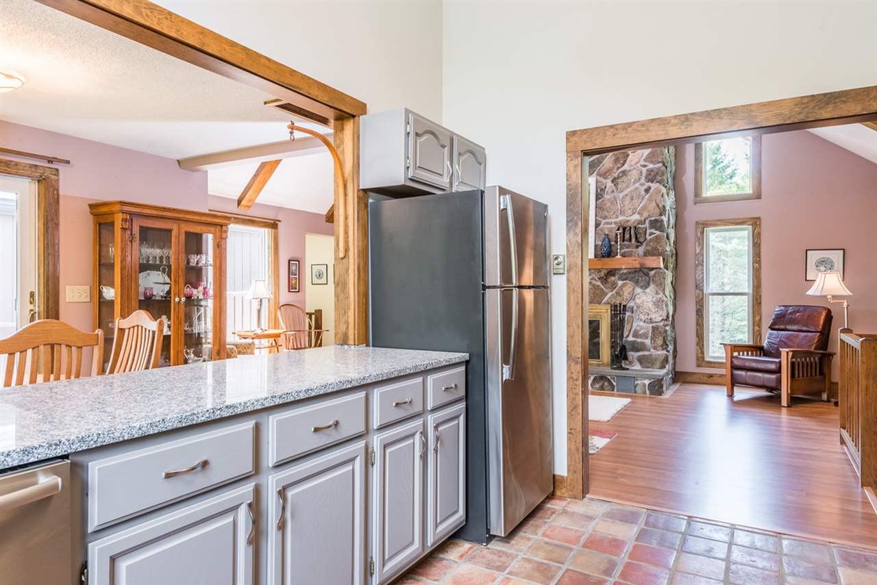 890 Mt Eustis Road Littleton, NH 03561 - Photo 3 of 40
