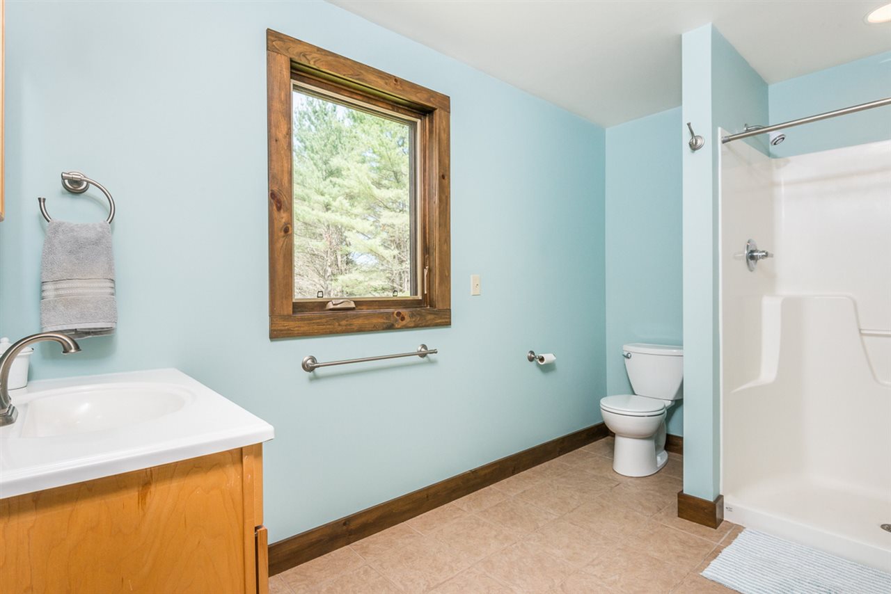 890 Mt Eustis Road Littleton, NH 03561 - Photo 23 of 40