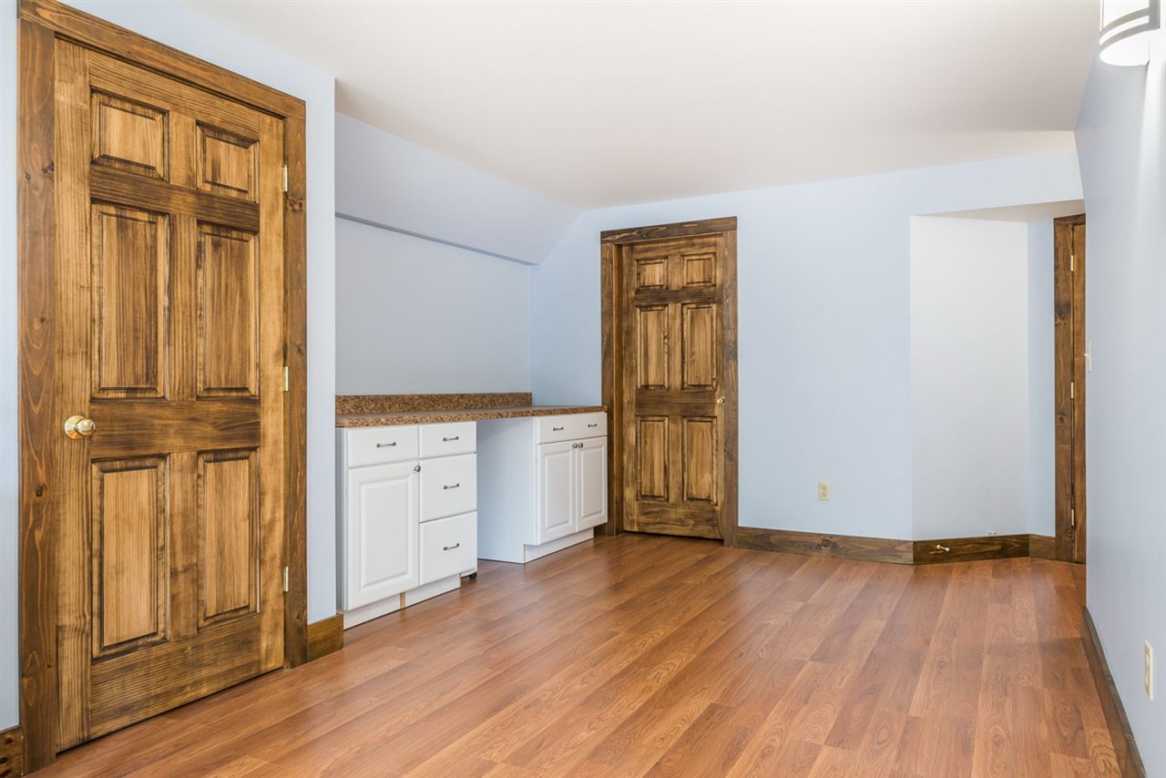 890 Mt Eustis Road Littleton, NH 03561 - Photo 27 of 40