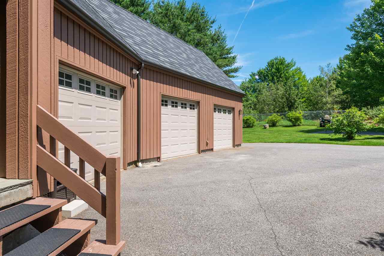 890 Mt Eustis Road Littleton, NH 03561 - Photo 33 of 40