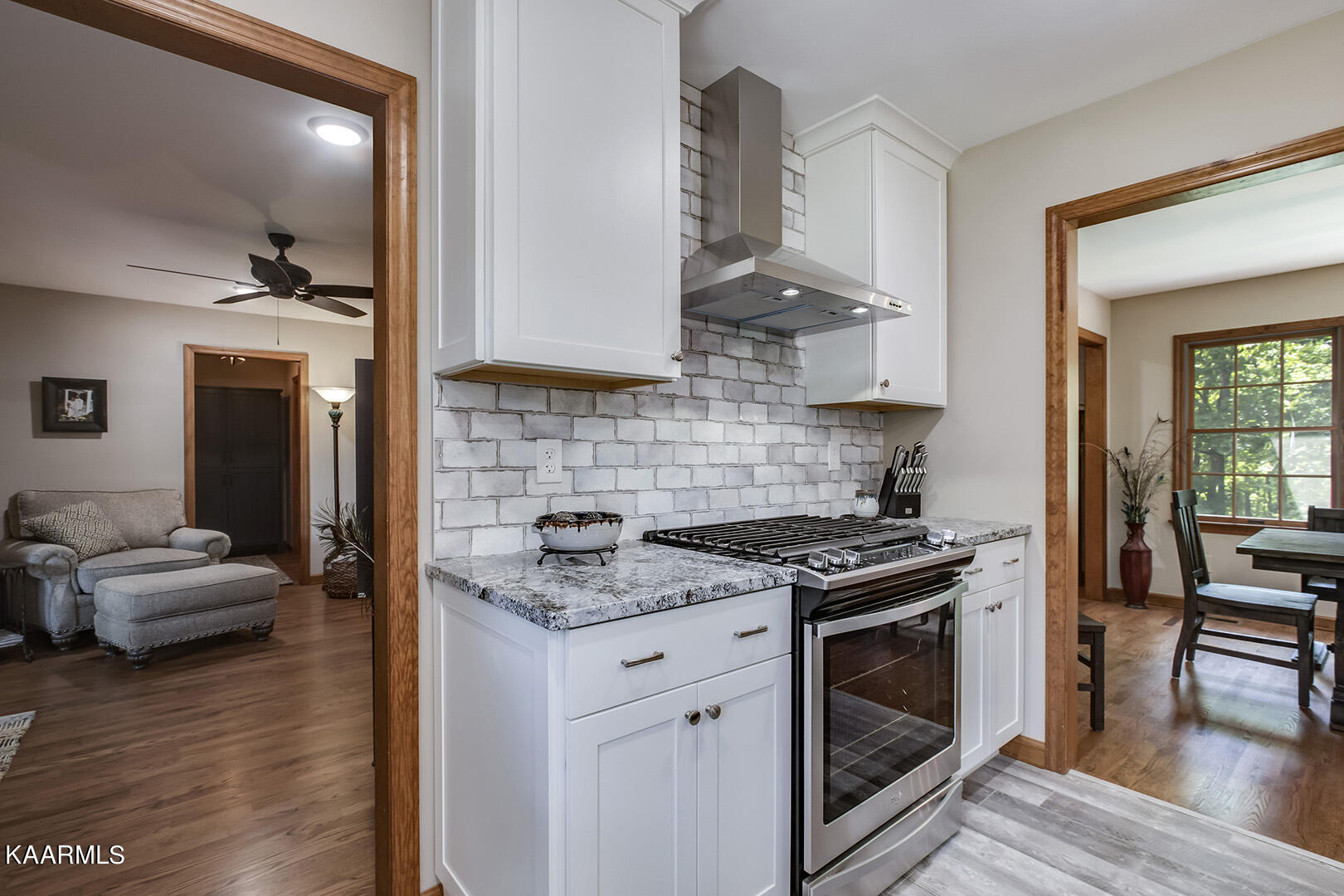 4373 Fairview Road Lenoir City, TN 37772 - Photo 11 of 60 12_FairviewRoad_4373_Kitchen03