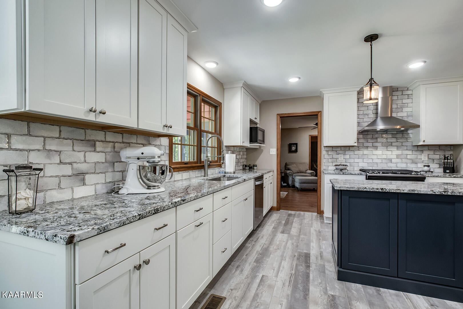 4373 Fairview Road Lenoir City, TN 37772 - Photo 13 of 60 25_FairviewRoad_4373_Kitchen08