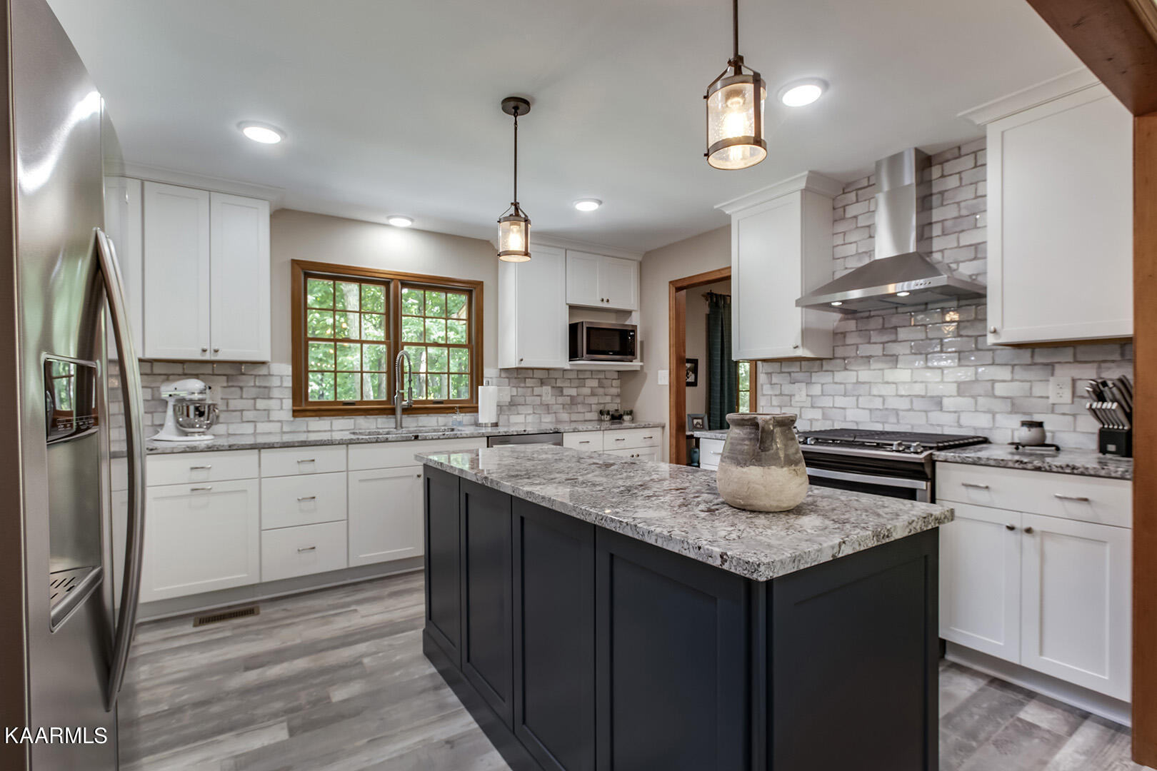 4373 Fairview Road Lenoir City, TN 37772 - Photo 15 of 60 15_FairviewRoad_4373_Kitchen06