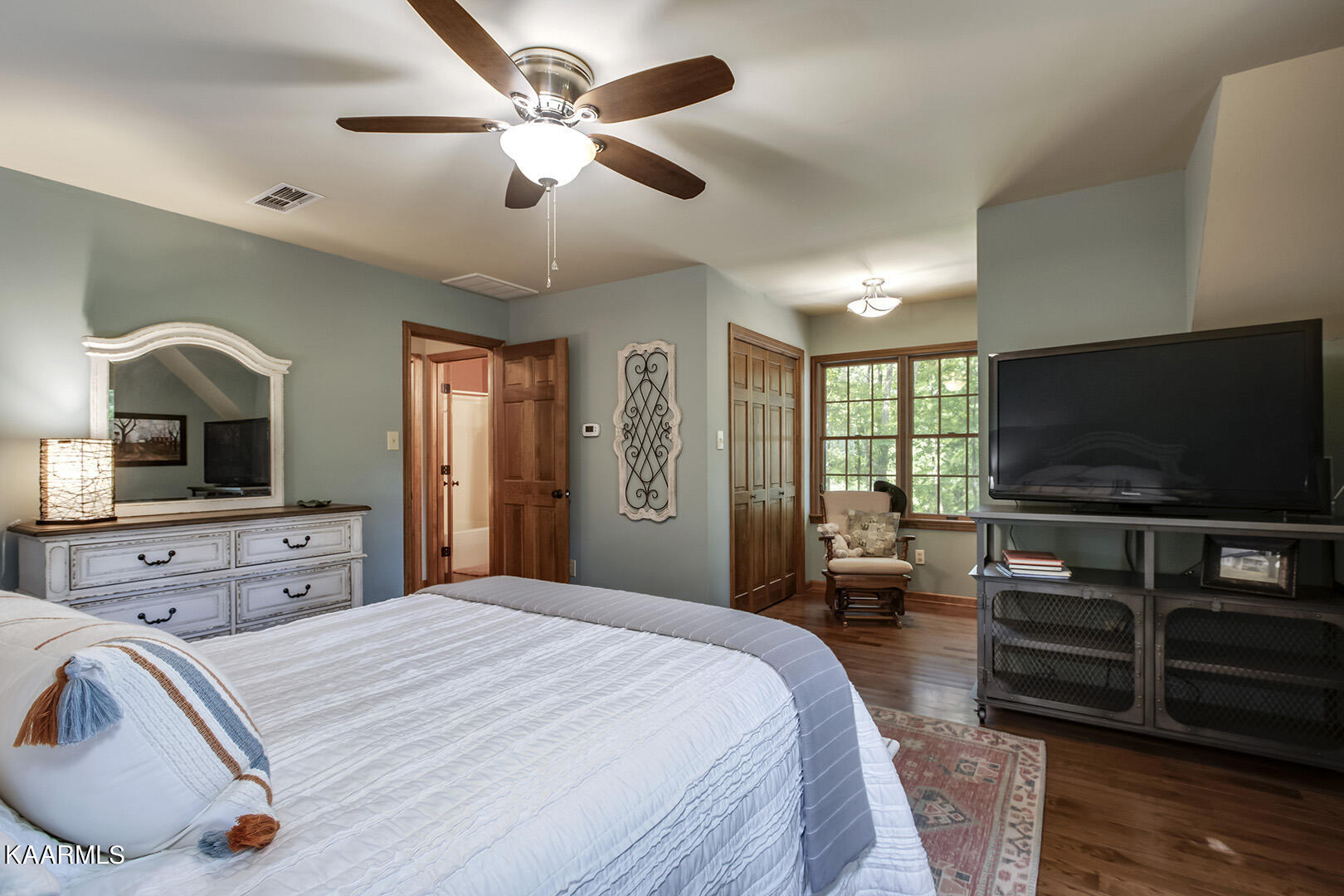 4373 Fairview Road Lenoir City, TN 37772 - Photo 32 of 60 35_FairviewRoad_4373_Bedroom2_02