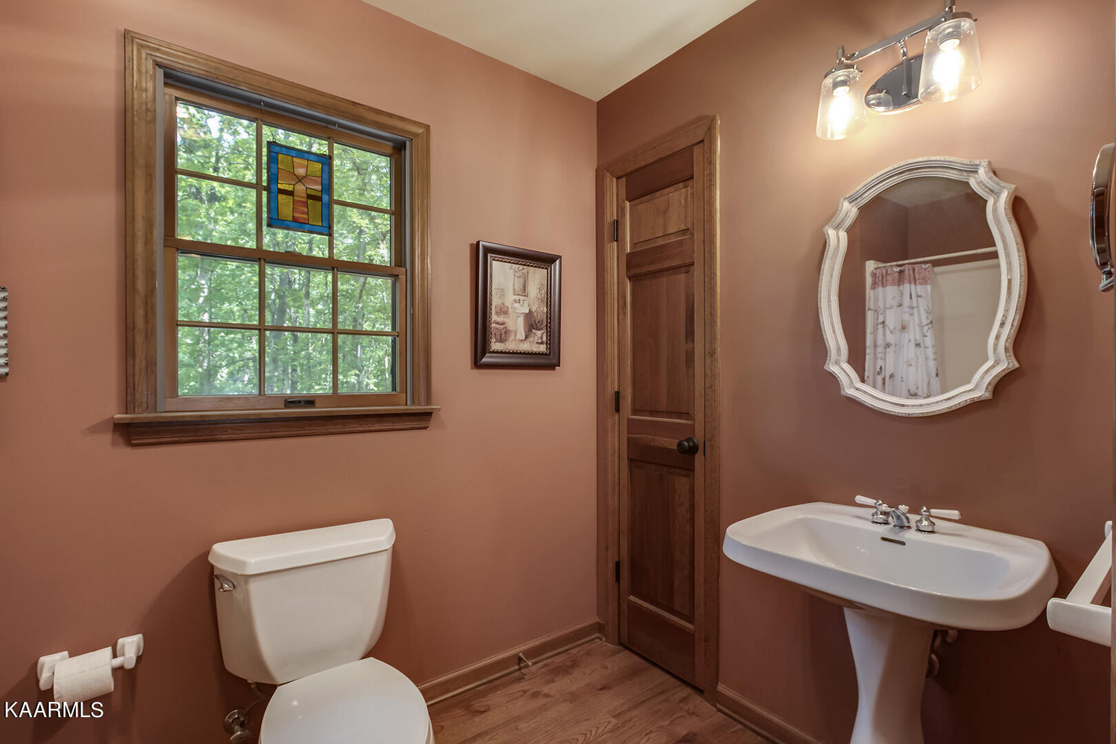 4373 Fairview Road Lenoir City, TN 37772 - Photo 33 of 60 36_FairviewRoad_4373_GuestBath