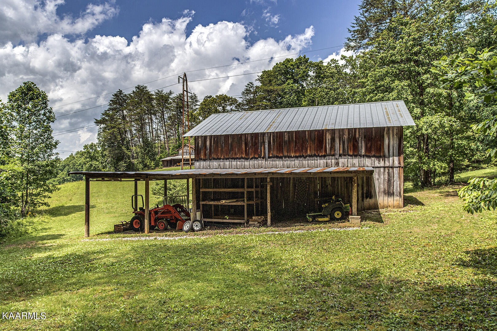 4373 Fairview Road Lenoir City, TN 37772 - Photo 59 of 60 59_FairviewRoad_4373_Barn2_Back