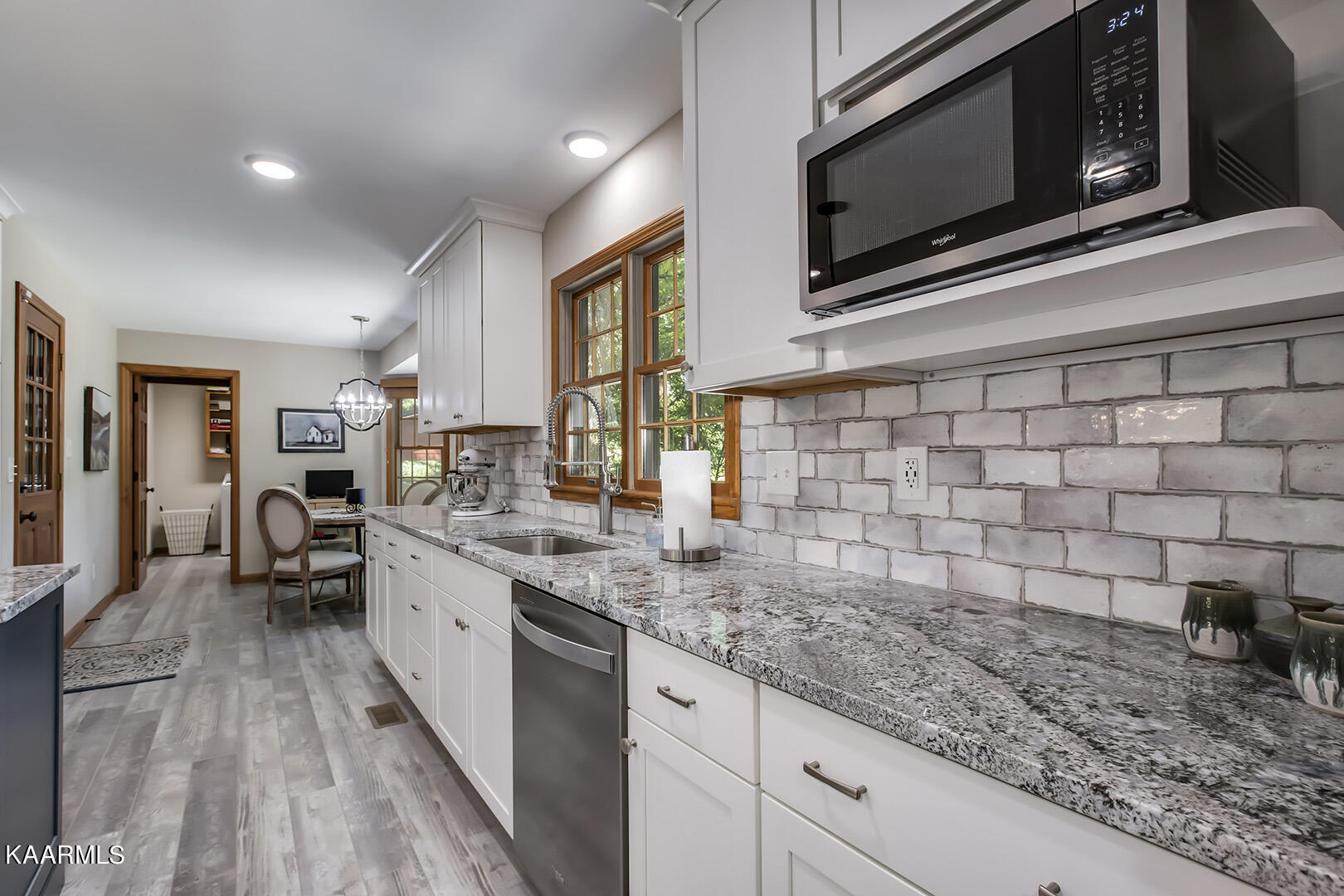 4373 Fairview Road Lenoir City, TN 37772 - Photo 9 of 60 10_FairviewRoad_4373_Kitchen01