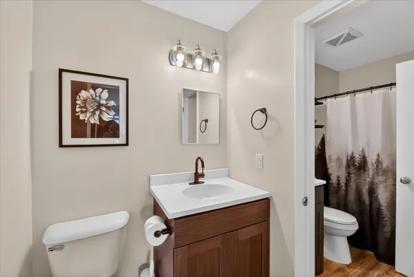 $196,900 | 4870 Foxfire Trail, Portage, MI 49024