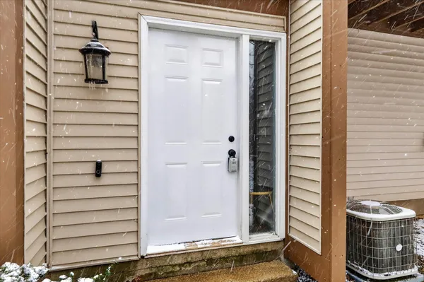 $196,900 | 4870 Foxfire Trail, Portage, MI 49024