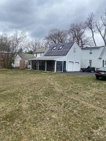 80 Forris Street West Springfield, MA 01089 - Photo 4 of 27 Gallery Image 4