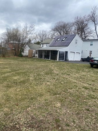 80 Forris Street West Springfield, MA 01089 - Photo 7 of 27 Gallery Image 7