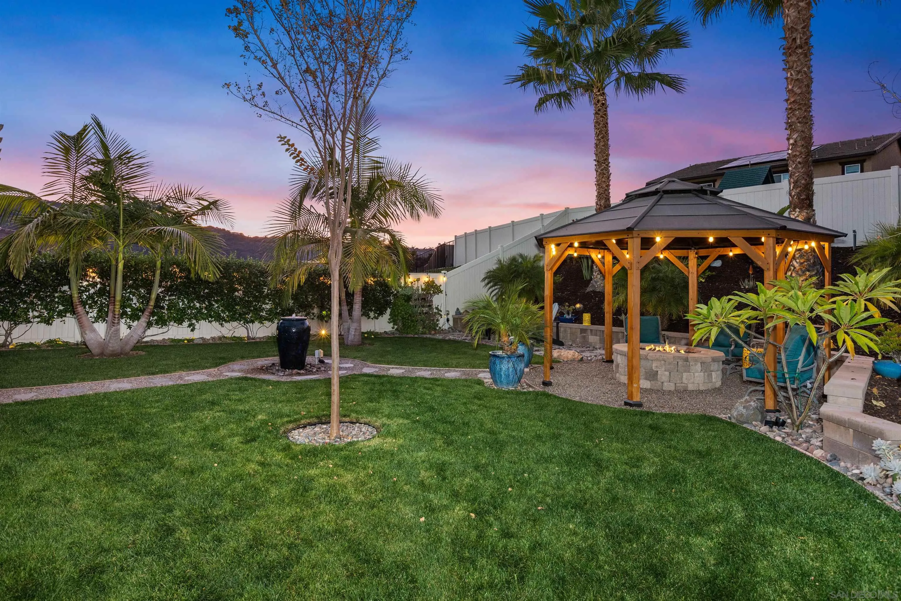 238 Ventasso Way Fallbrook, CA 92028 - Photo 39 of 52 a view of a park with slide