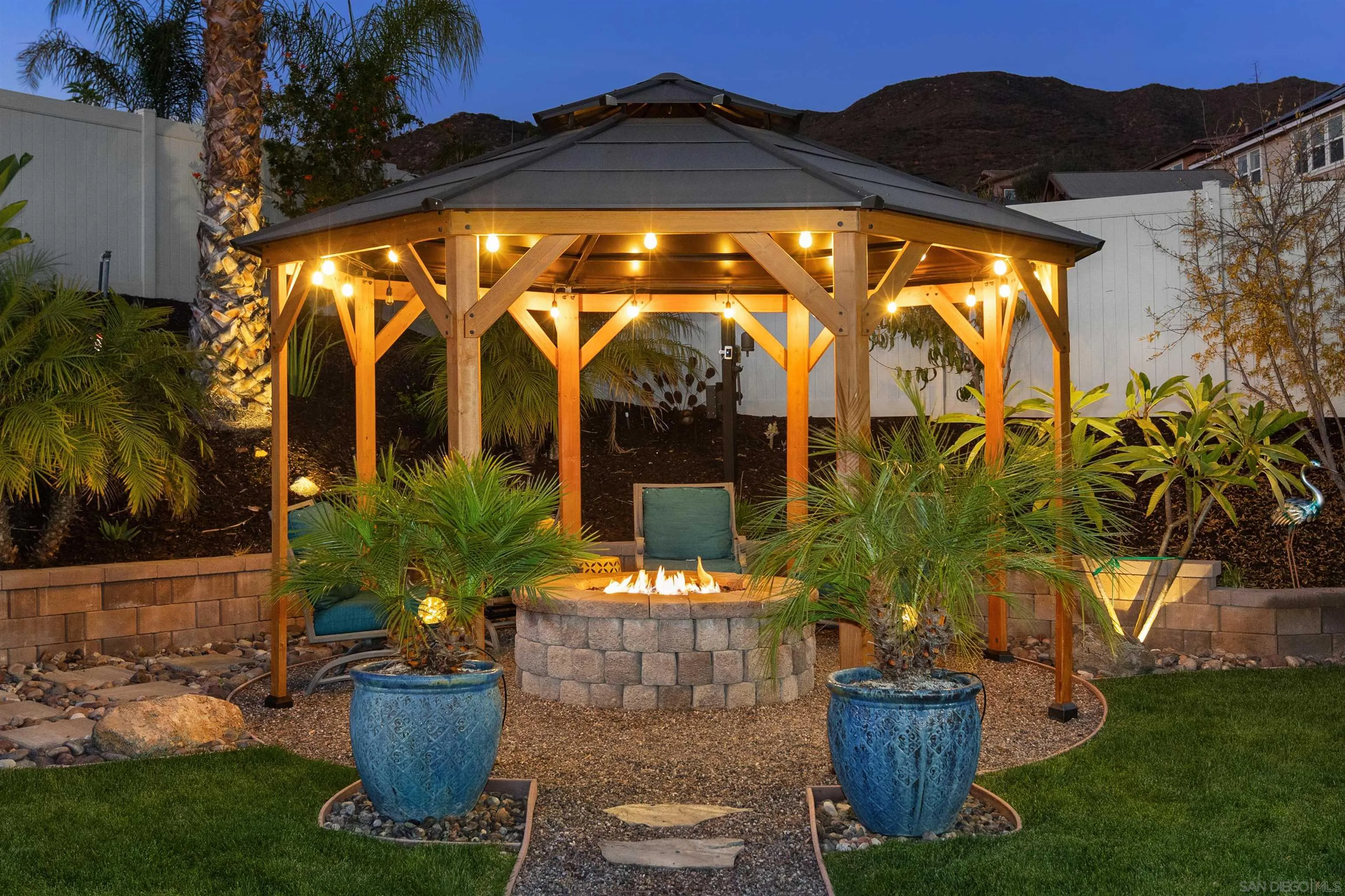 238 Ventasso Way Fallbrook, CA 92028 - Photo 42 of 52 a view of a house with a tub