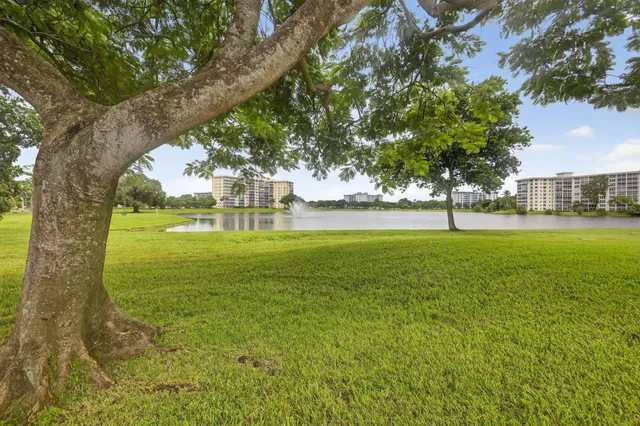 a view of building with yard