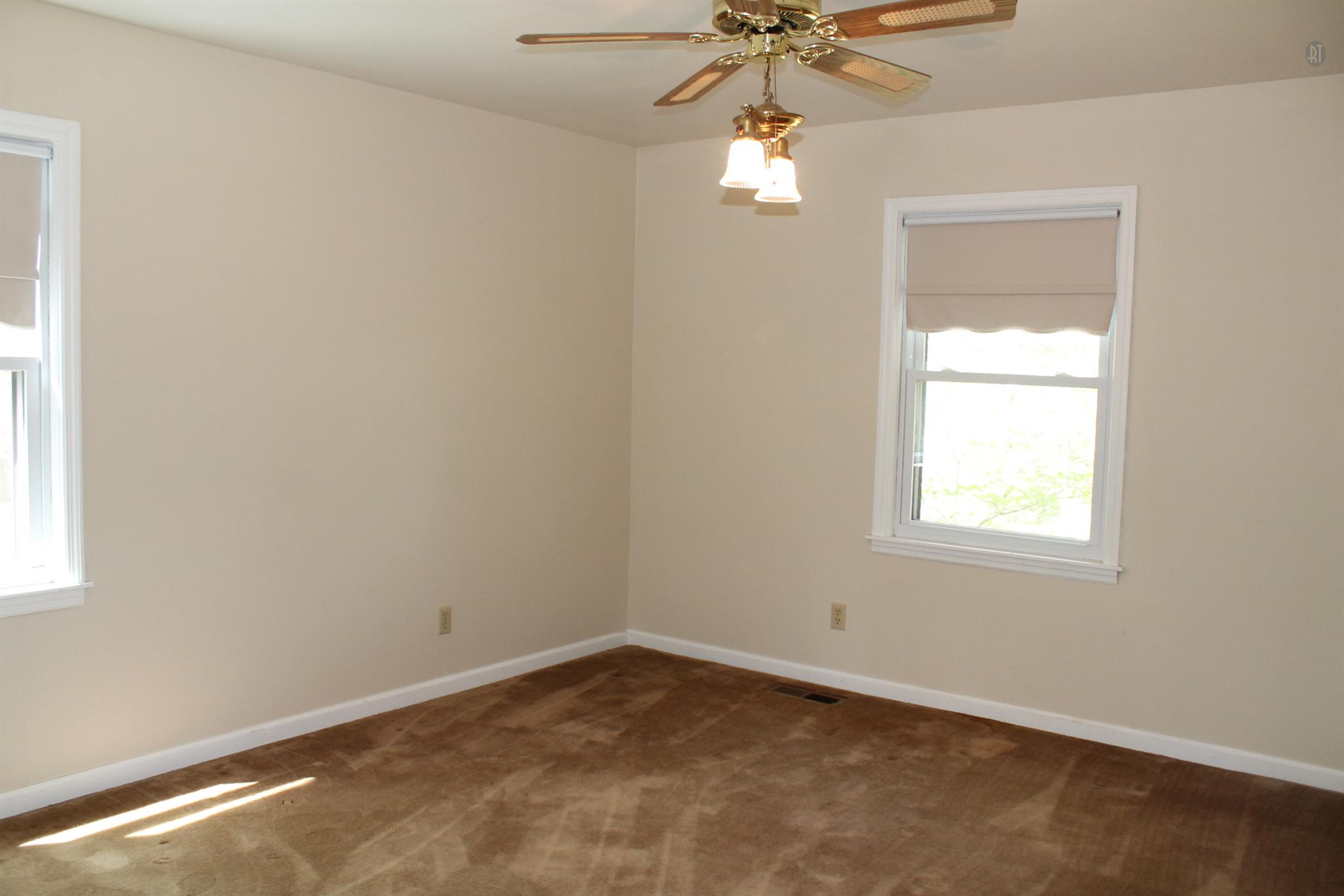 5625 Princeton Road Hopkinsville, KY 42240 - Photo 12 of 28 Gallery Image 12