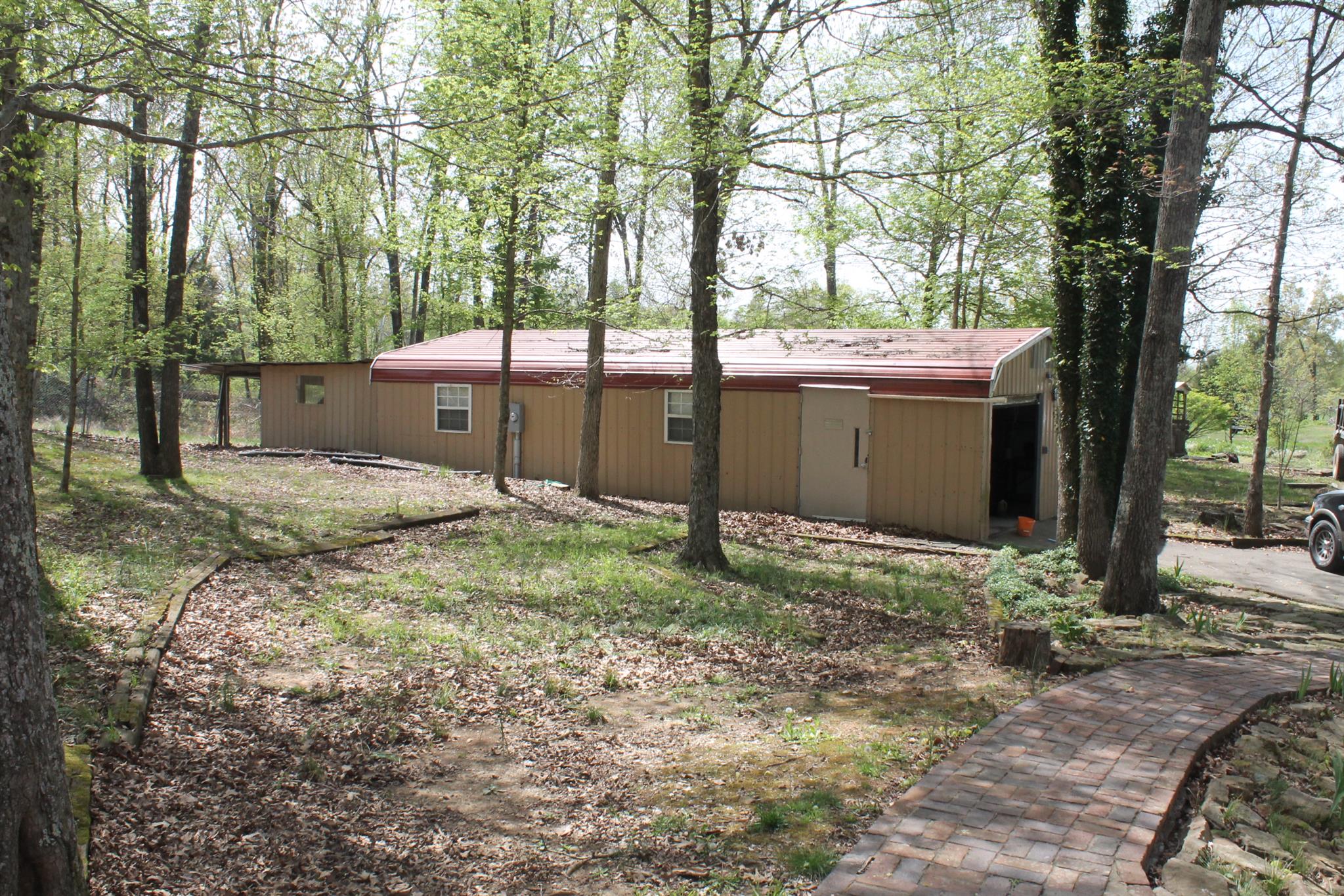 5625 Princeton Road Hopkinsville, KY 42240 - Photo 24 of 28 Gallery Image 24