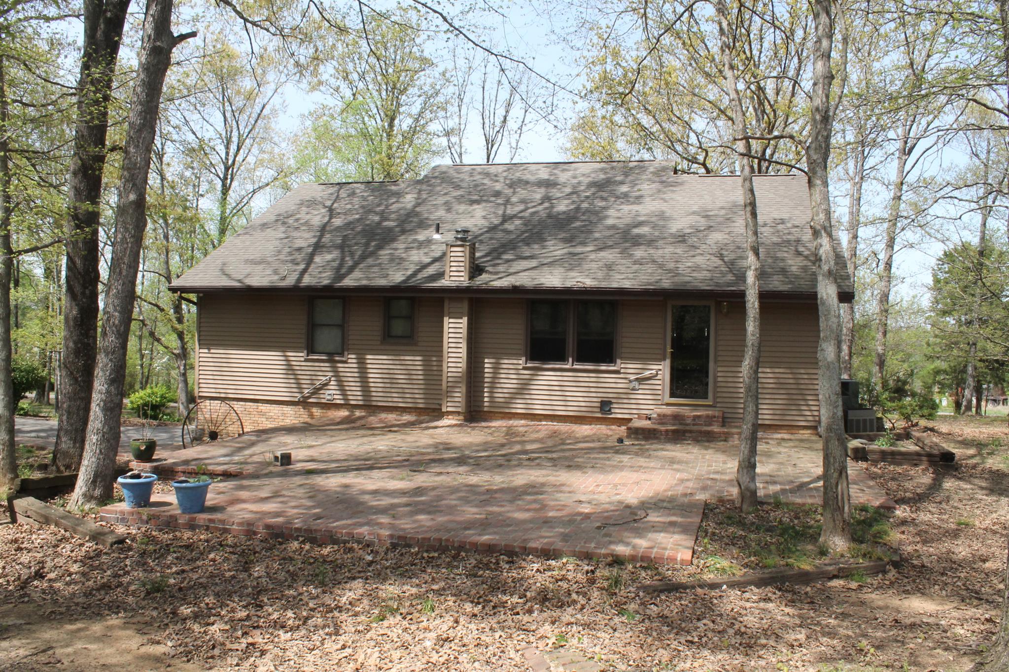 5625 Princeton Road Hopkinsville, KY 42240 - Photo 6 of 28 Gallery Image 6