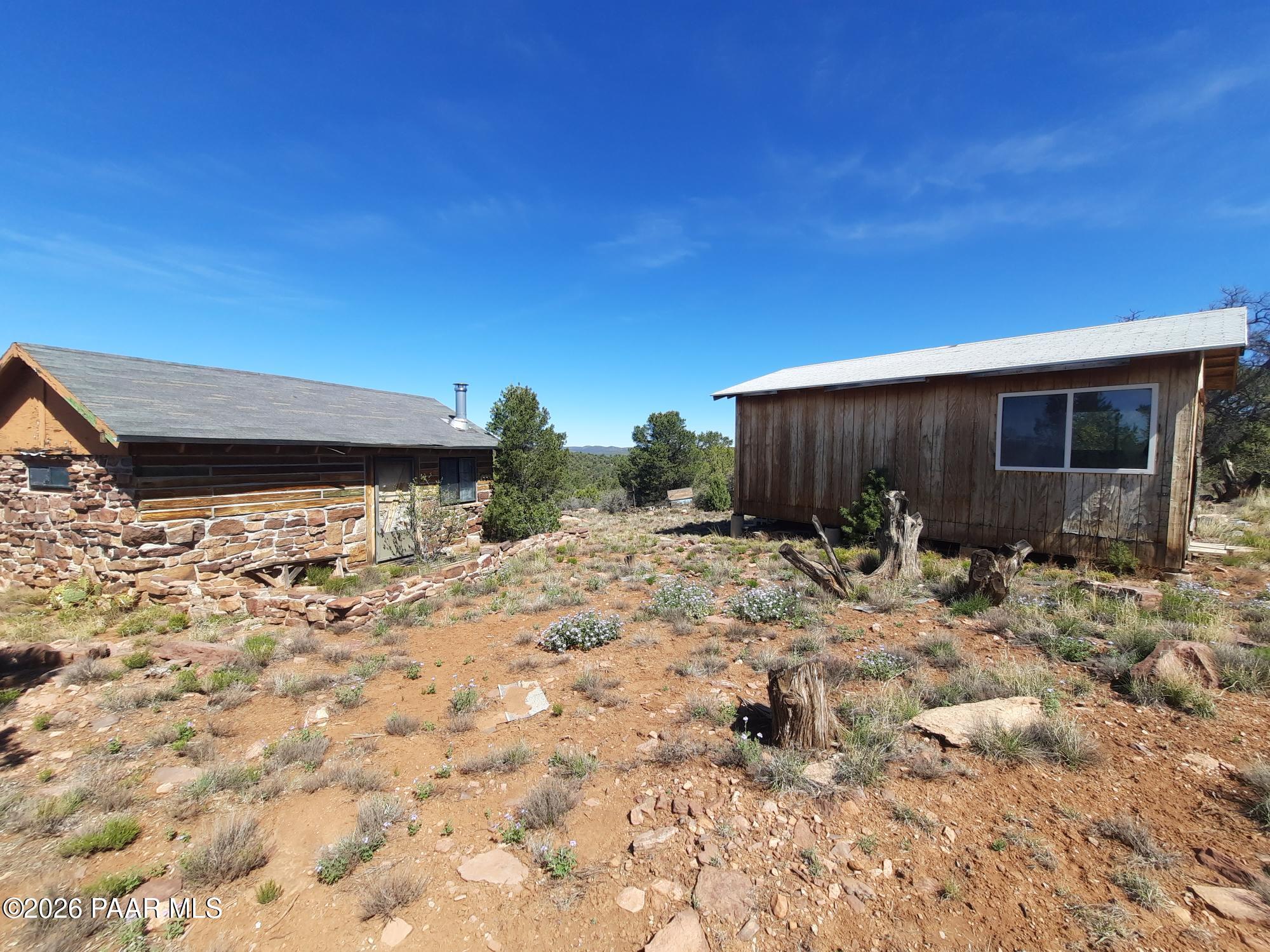 30109002 B Off Retirement Road Seligman, AZ 86337 - Photo 9 of 12 a view of a backyard