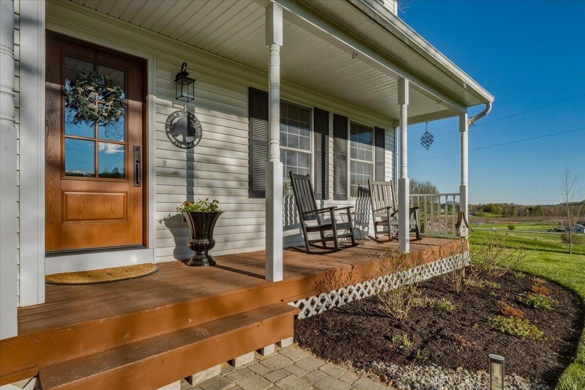 403 Hibbard Road Milton, VT 05468 - Photo 4 of 56