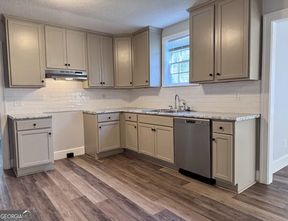 $170,000 | 277 Saunders Street Southwest, Pelham, GA 31779