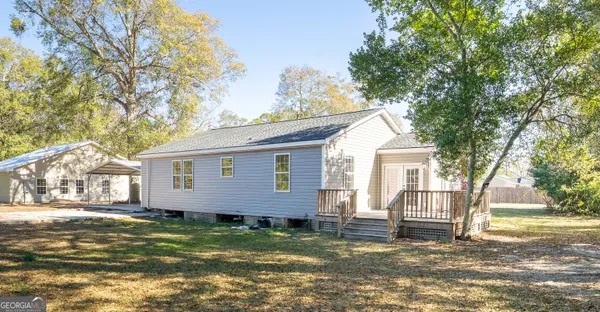 $170,000 | 277 Saunders Street Southwest, Pelham, GA 31779