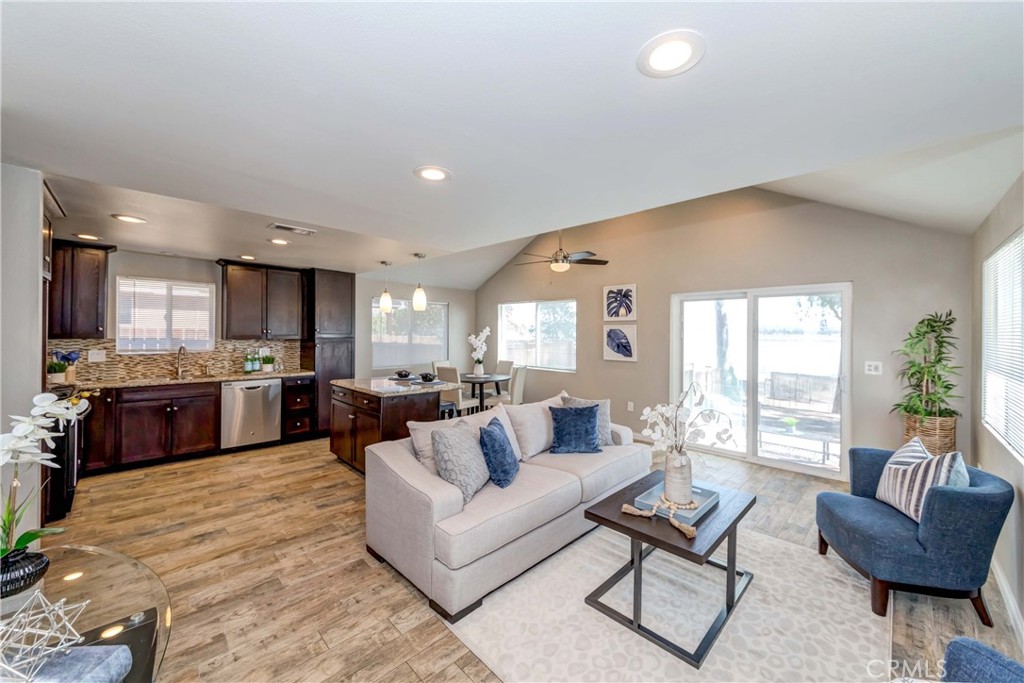 32983 Garner Road Lake Elsinore, CA 92530 - Photo 7 of 25