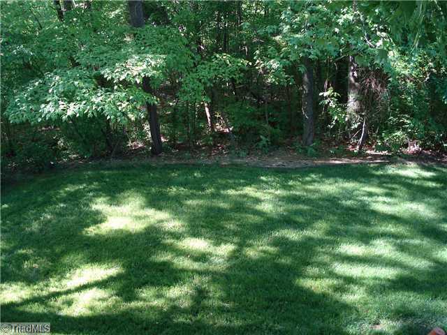 5013 Haystack Hill Road Winston-Salem, NC 27106 - Photo 16 of 16 Yard/Garden.