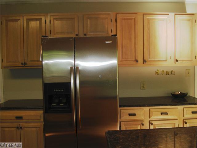 5013 Haystack Hill Road Winston-Salem, NC 27106 - Photo 7 of 16 Kitchen.