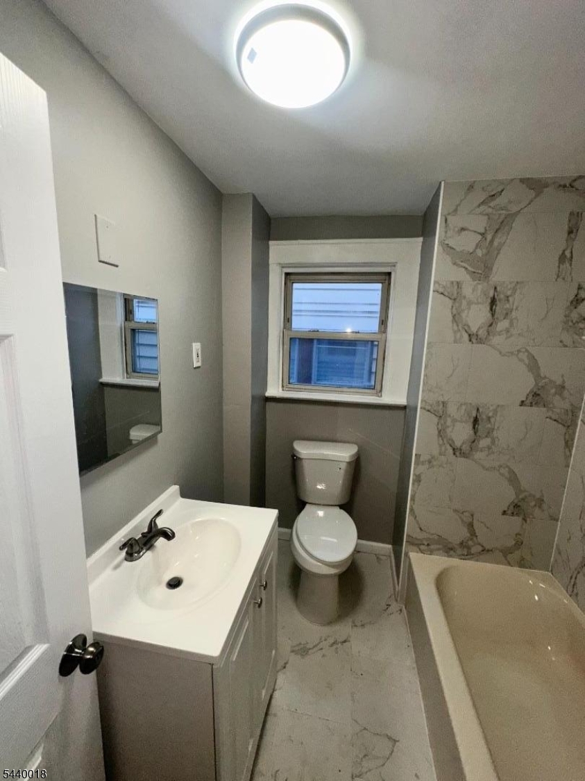 9 Rosedale Avenue, Unit 1 Montclair, NJ 07042 - Photo 3 of 9