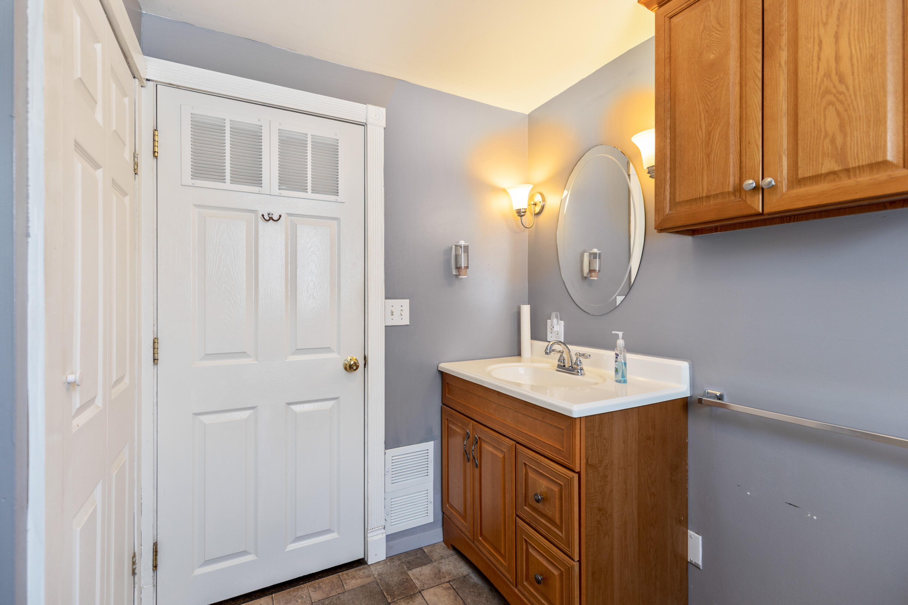 13 Ruth Street Sanford, ME 04073 - Photo 14 of 41 13 Ruth Street Sanford_014