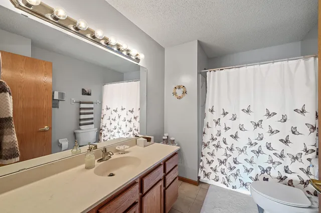 $257,000 | 2231 North Penn Place, Unit 114, North St. Paul, MN 55109