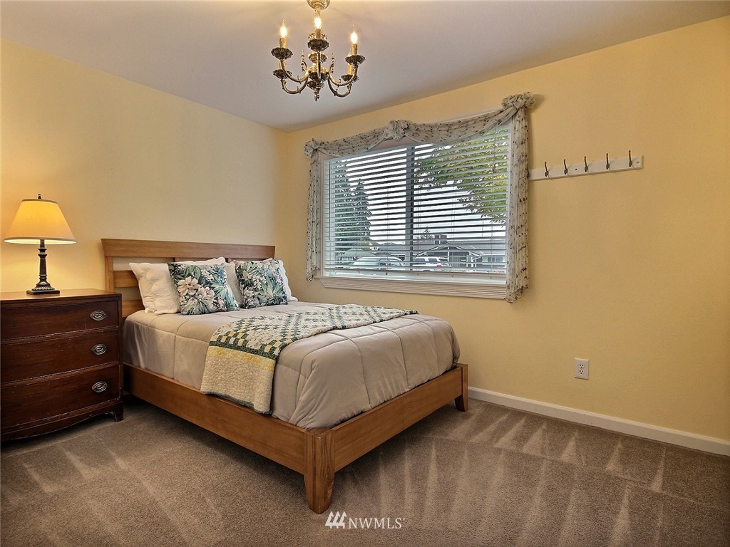 12258 156th Avenue Southeast Renton, WA 98059 - Photo 14 of 25 Gallery Image 14