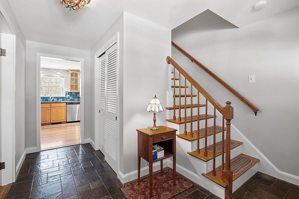 25 Birch Ridge Road Acton, MA 01720 - Photo 3 of 27 Gallery Image 3