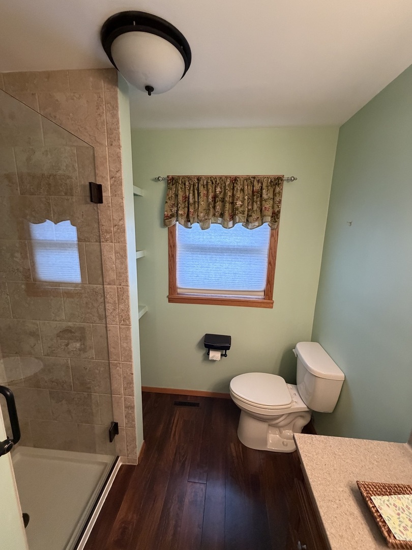 10083 Elizabeth Road Bloomington, IL 61705 - Photo 8 of 19 Gallery Image 8
