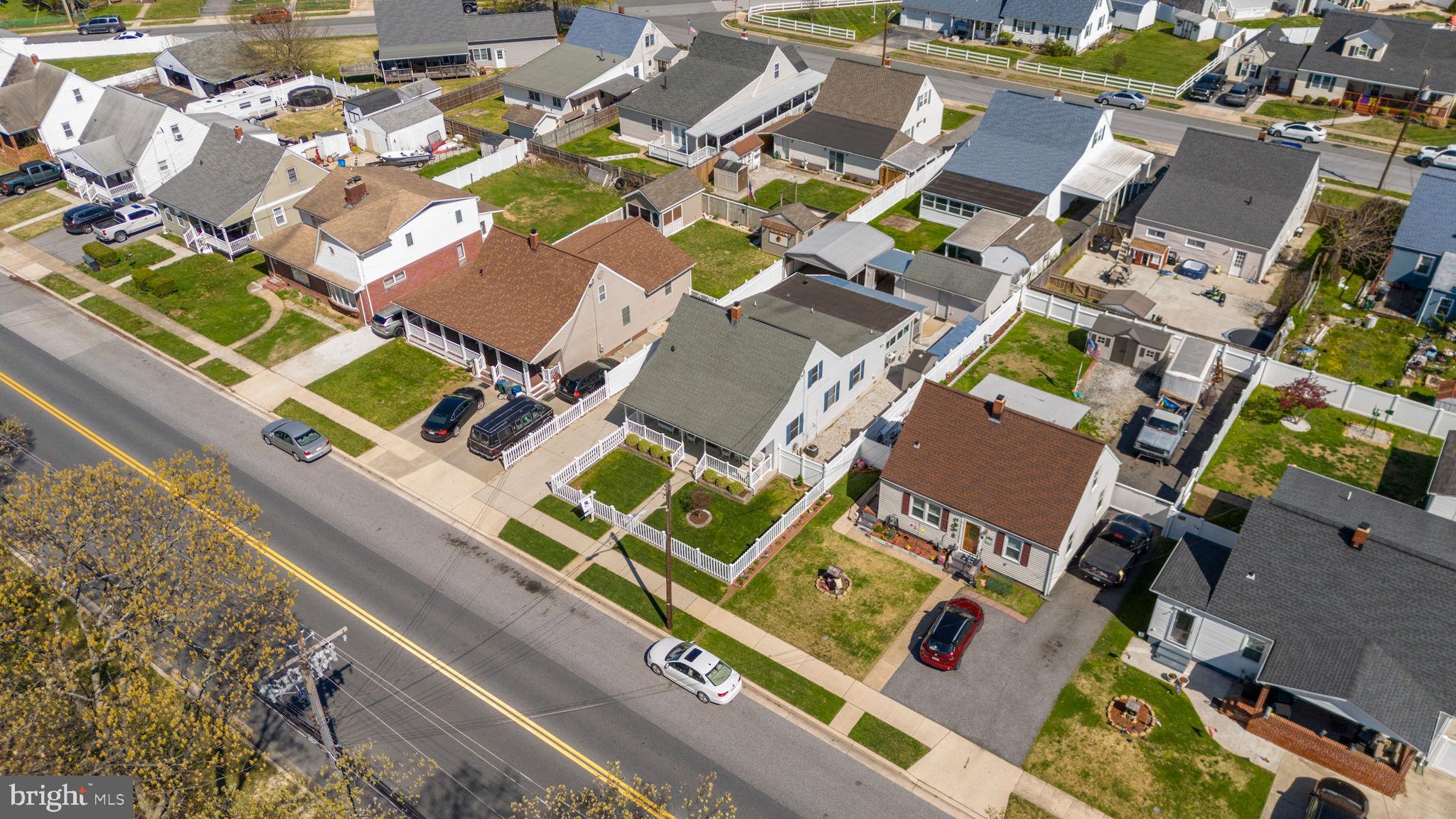 8626 Wise Avenue Baltimore, MD 21222 - Photo 3 of 57 an aerial view of a house with a ocean view