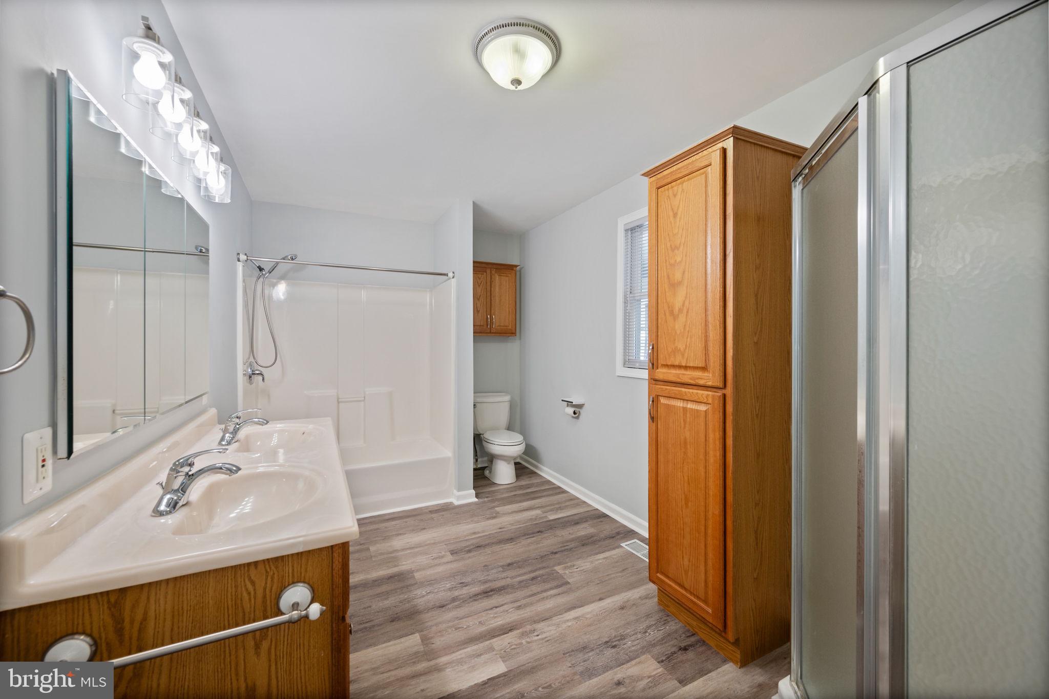 8626 Wise Avenue Baltimore, MD 21222 - Photo 31 of 57 Full bath with Tub Shower and Stall Shower