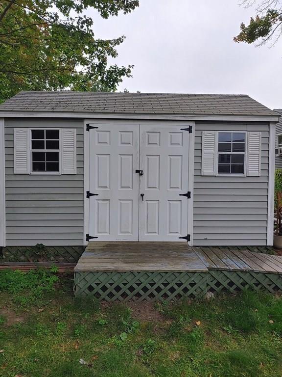 175 Burnham Road Lowell, MA 01852 - Photo 16 of 18 Gallery Image 16