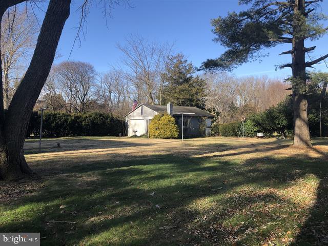 472 Richards Road Bridgeton, NJ 08302 - Photo 21 of 21 a view of street with large trees