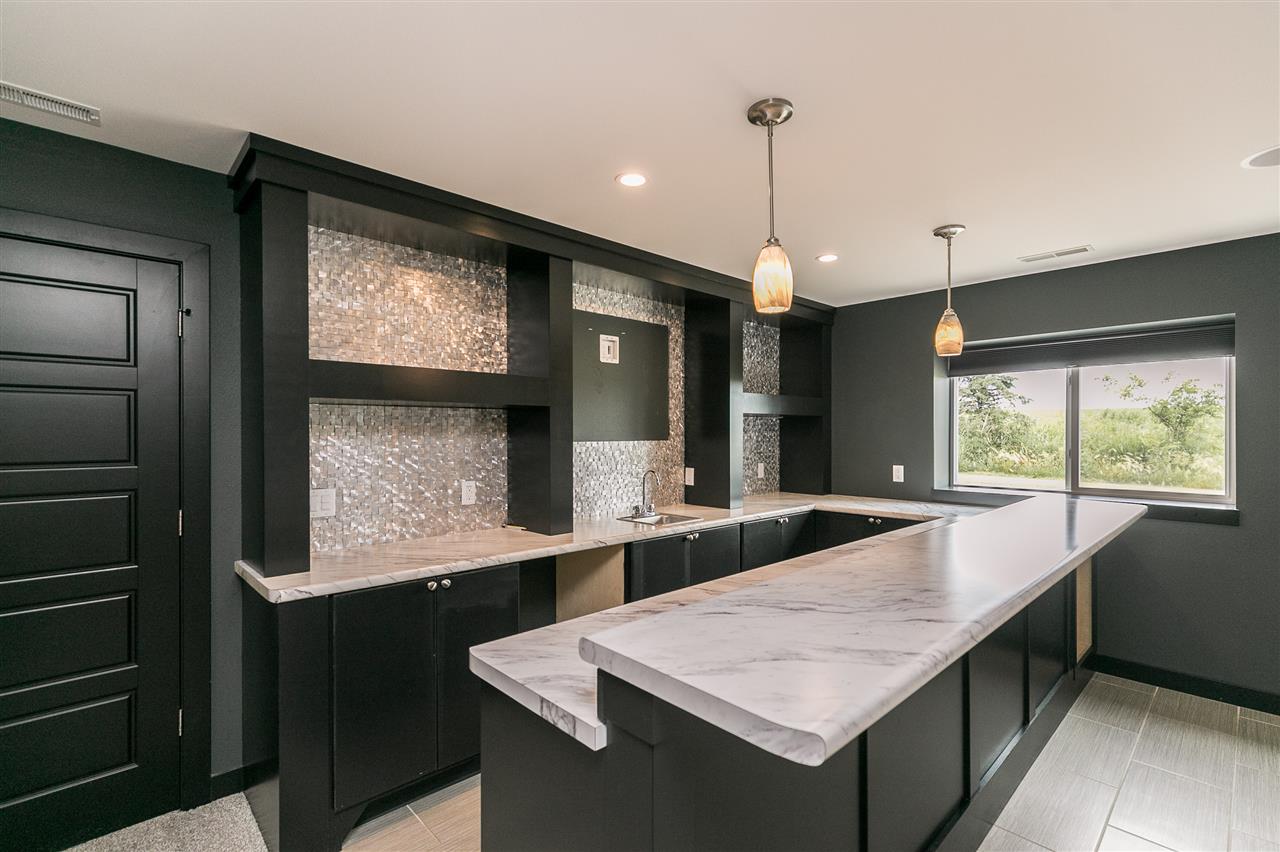3114 Falcon View Road Southwest Cedar Rapids, IA 52404 - Photo 17 of 25 Gallery Image 17