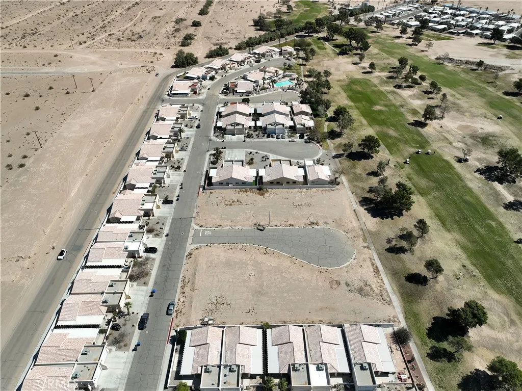 3935 Par Blythe, CA 92225 - Photo 6 of 11