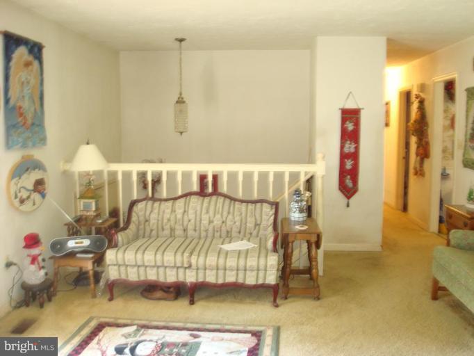 1813 Emory Road Reisterstown, MD 21136 - Photo 5 of 18 Neutral decor!