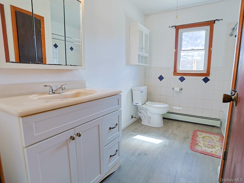 1871 Albany Post Road Wallkill, NY 12589 - Photo 28 of 43