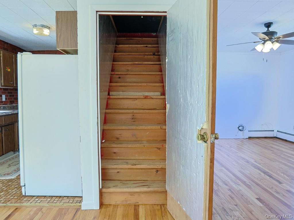 1871 Albany Post Road Wallkill, NY 12589 - Photo 30 of 43