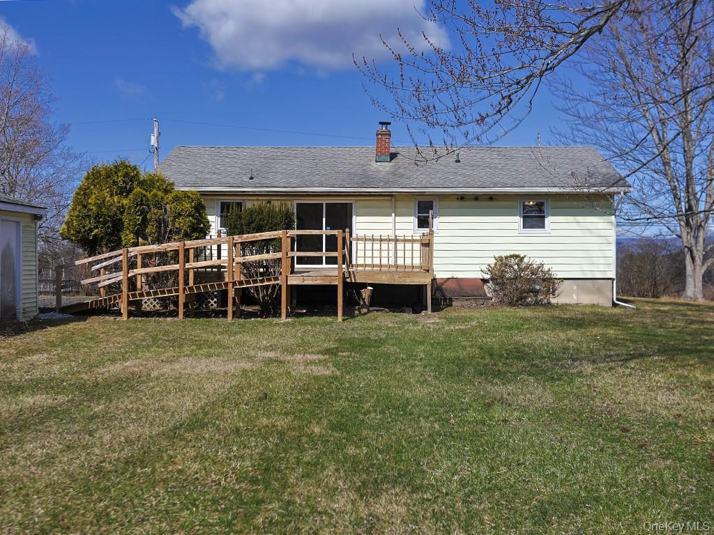 1871 Albany Post Road Wallkill, NY 12589 - Photo 4 of 43