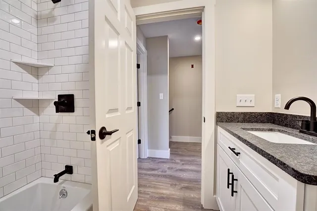 $3,800 | 621 Islington Street, Unit C, Portsmouth, NH 03801