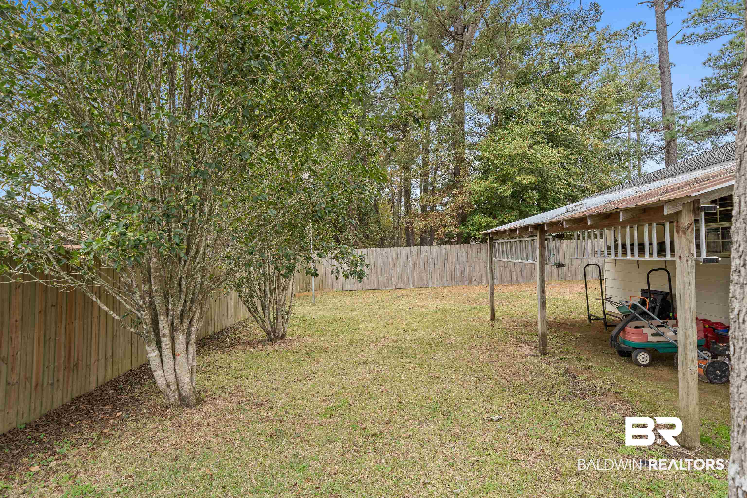460 Ridgewood Drive Daphne, AL 36526 - Photo 31 of 31 View of yard