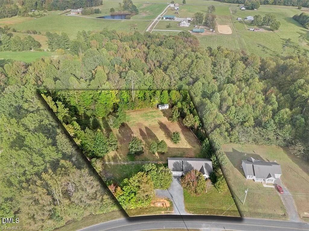 3882 Plum Tree Road Climax, NC 27233 - Photo 15 of 15 E0A18597-688F-4DC2-8C7D-3D8EE0B732A5_1_1