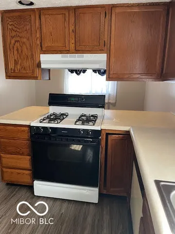 $1,275 | 88 Keran Manor Court, Unit C, Greenwood, IN 46142