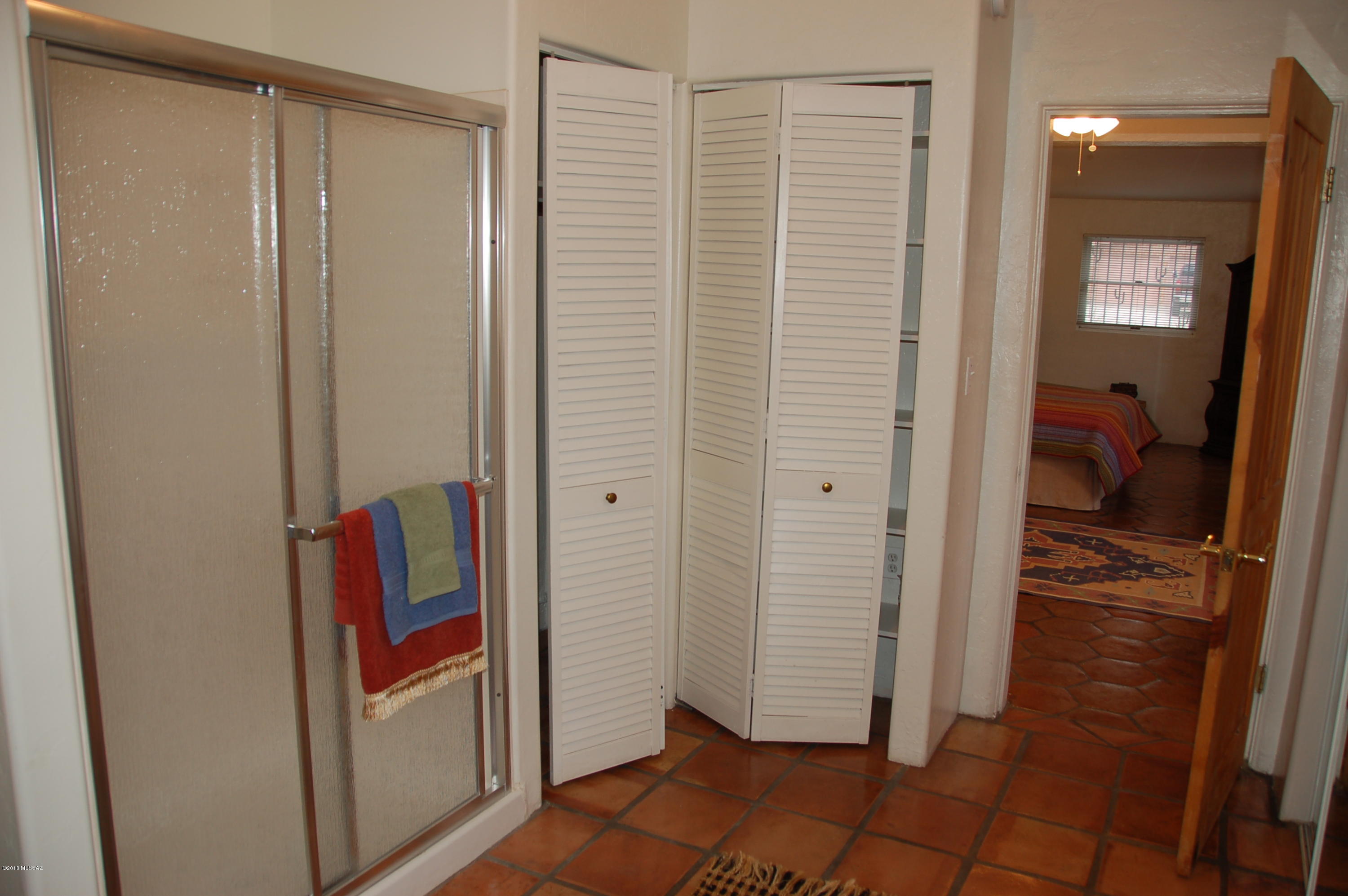 2425 East Edison Street Tucson, AZ 85719 - Photo 13 of 36